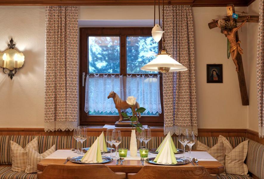 Haflingerhof Otel Roßhaupten Dış mekan fotoğraf